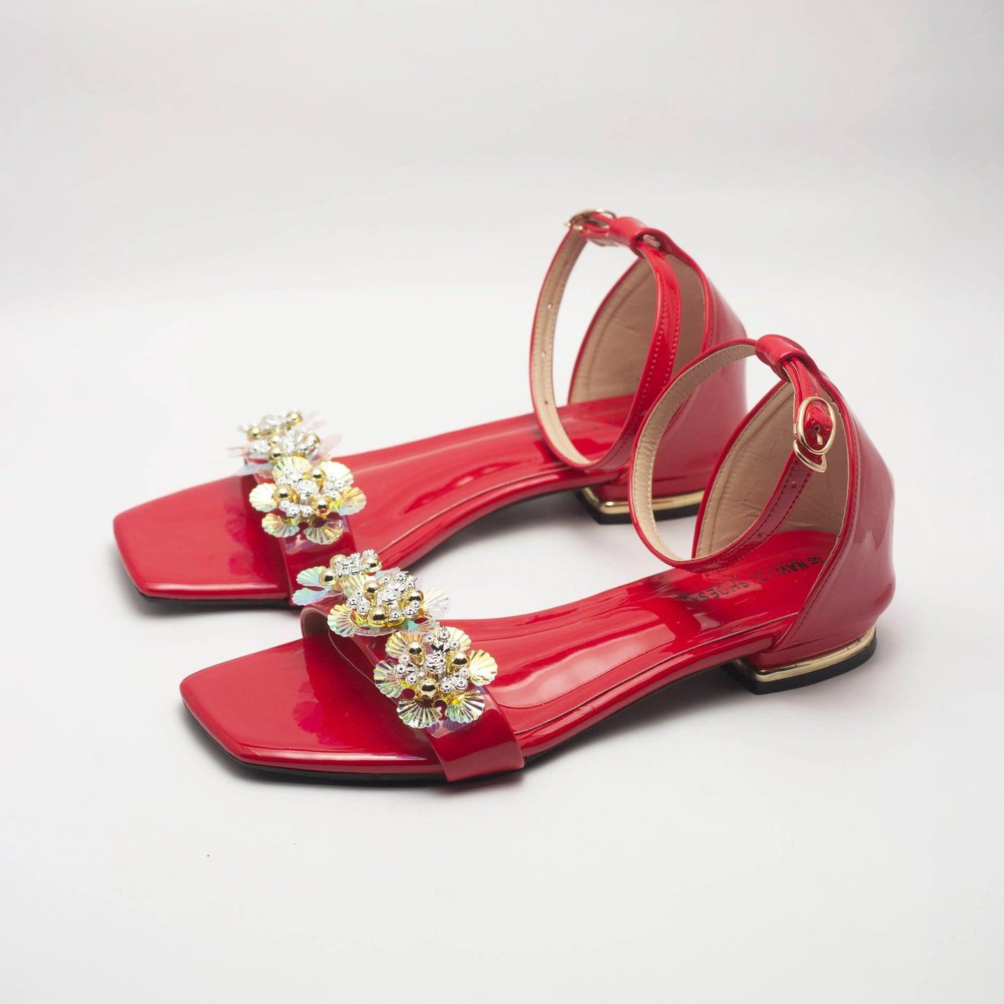 Crystal Strappy Women's Flat Sandals | Nawabi Shoes BD - Nawabi Shoes BD