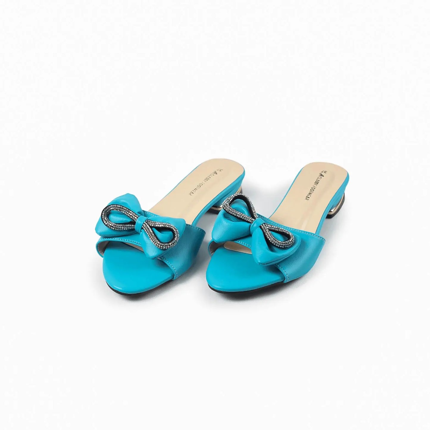 Show off Your Look in Low Heels For Nawabi Shoes BD - Nawabi Shoes BD