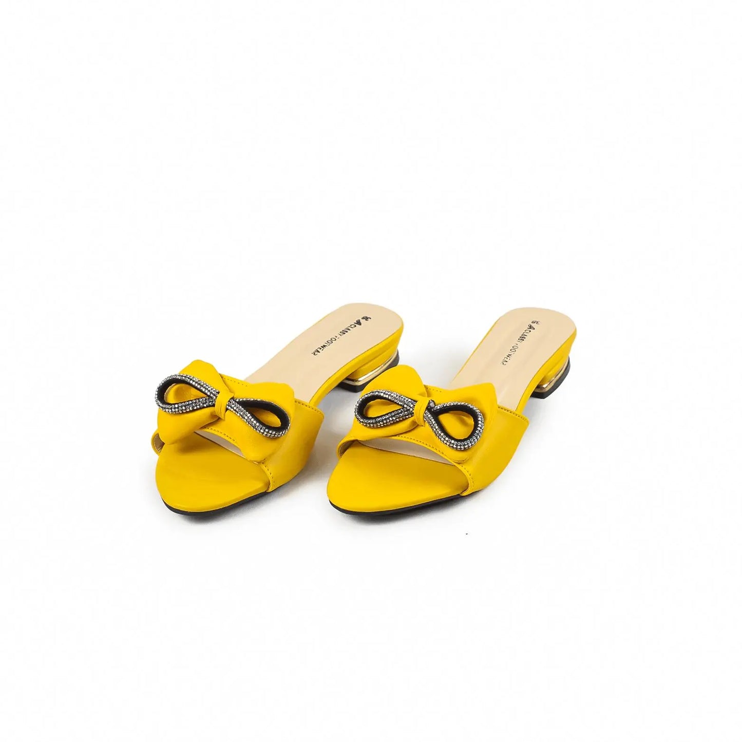 Show off Your Look in Low Heels For Nawabi Shoes BD - Nawabi Shoes BD