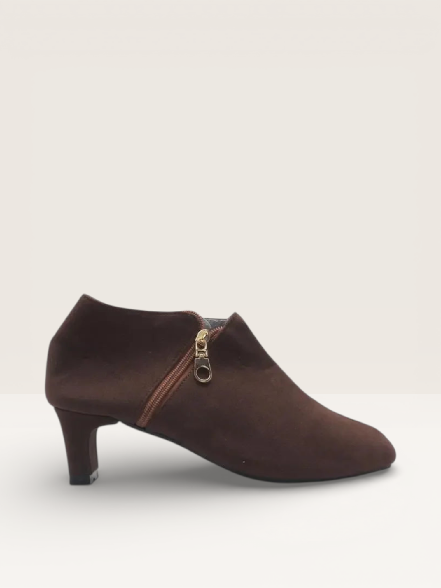 Ladies Full Shoes & Formal Pumps | Office Wear at Nawabi Shoes BD - Nawabi Shoes BD