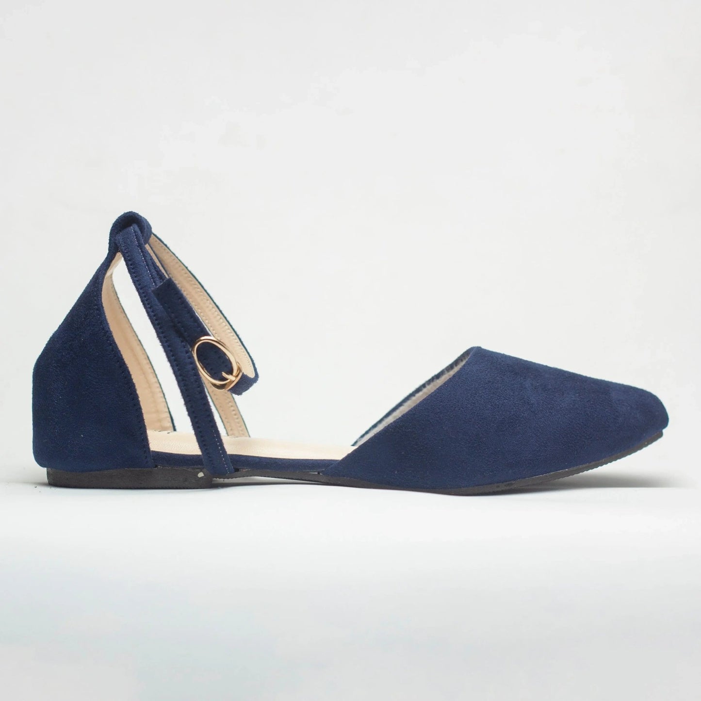 Flat Sandals for Women: The Must - Have for Your Summer Wardrobe - Nawabi Shoes BD