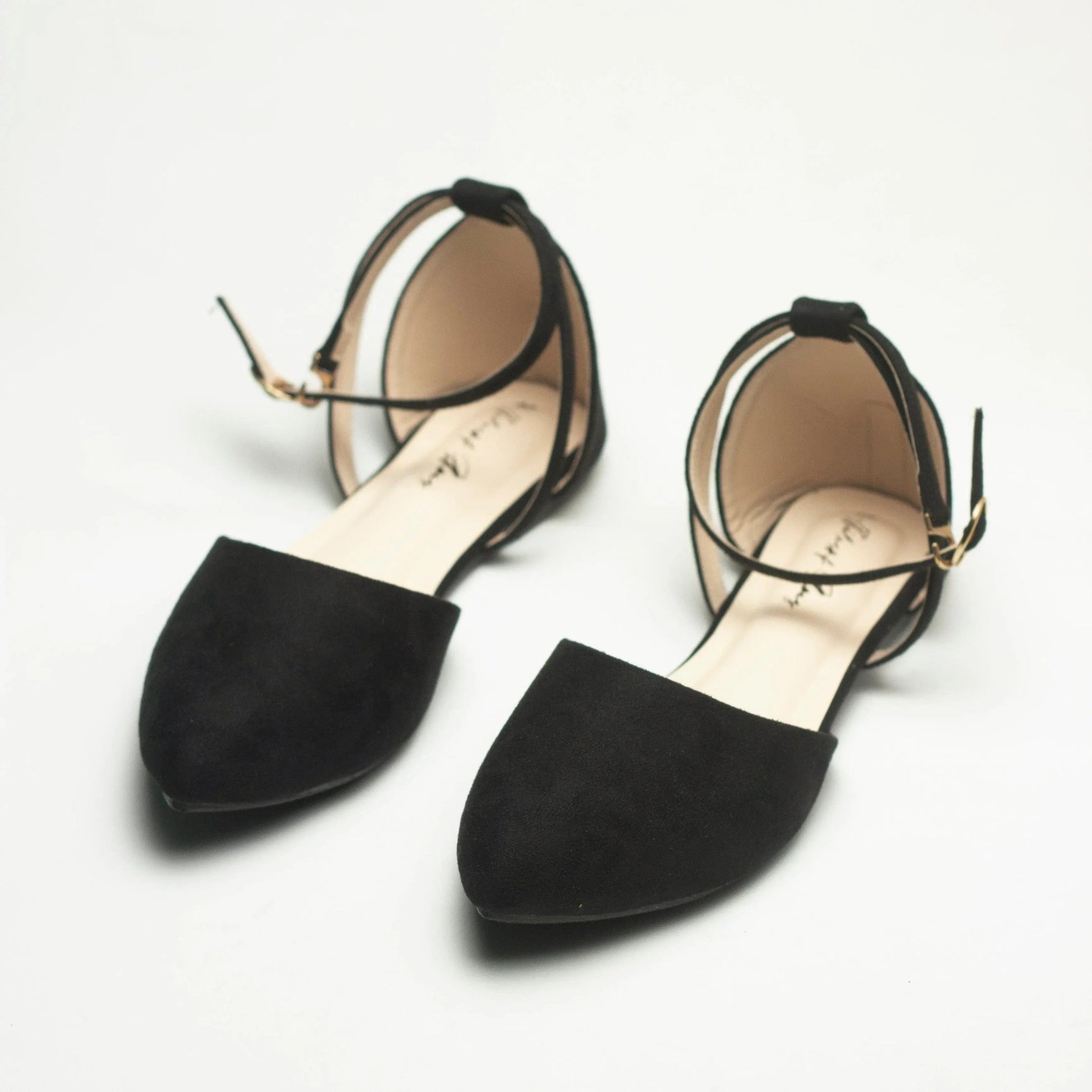 Flat Sandals for Women: The Must - Have for Your Summer Wardrobe - Nawabi Shoes BD