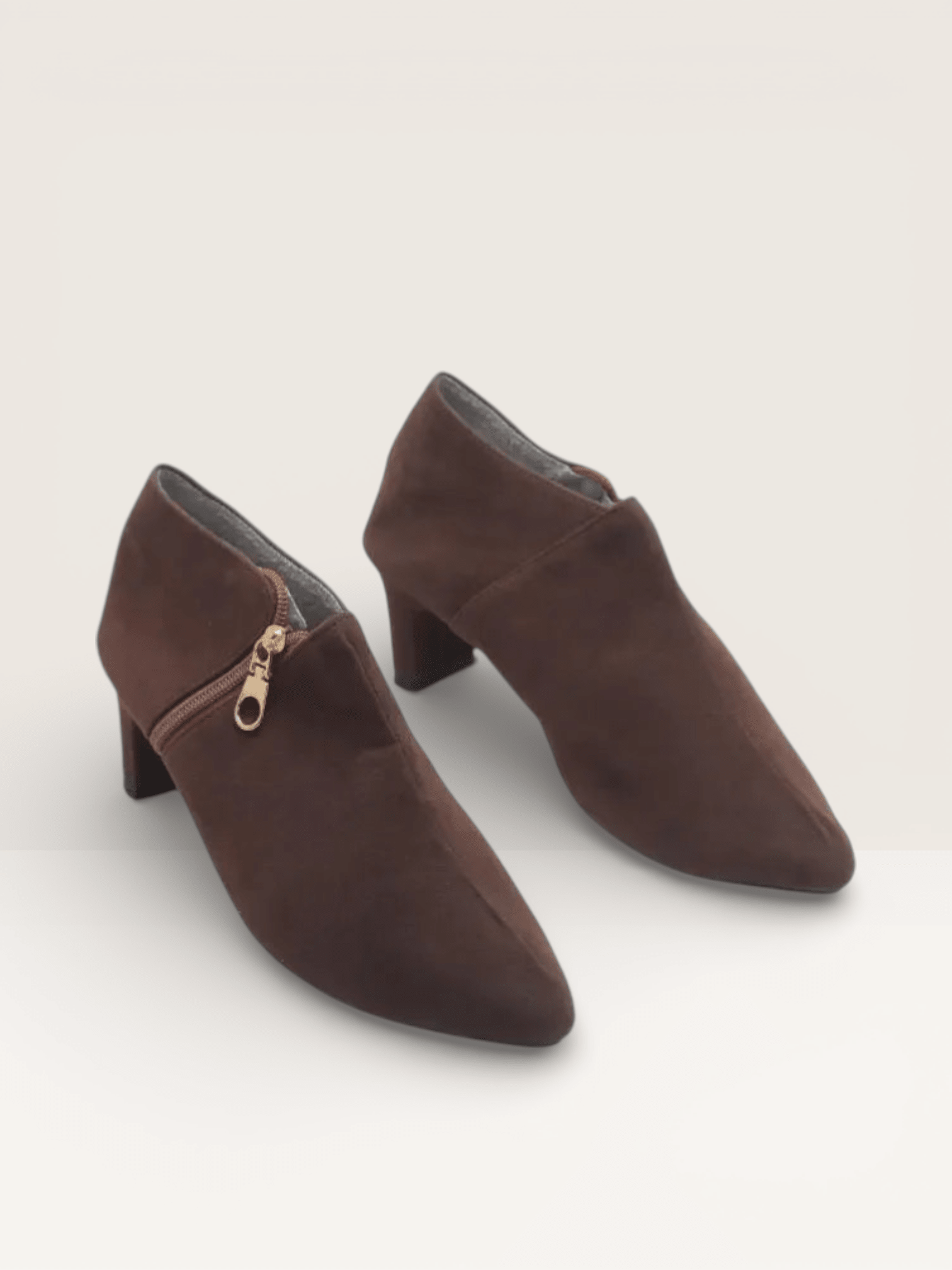 Ladies Full Shoes & Formal Pumps | Office Wear at Nawabi Shoes BD - Nawabi Shoes BD