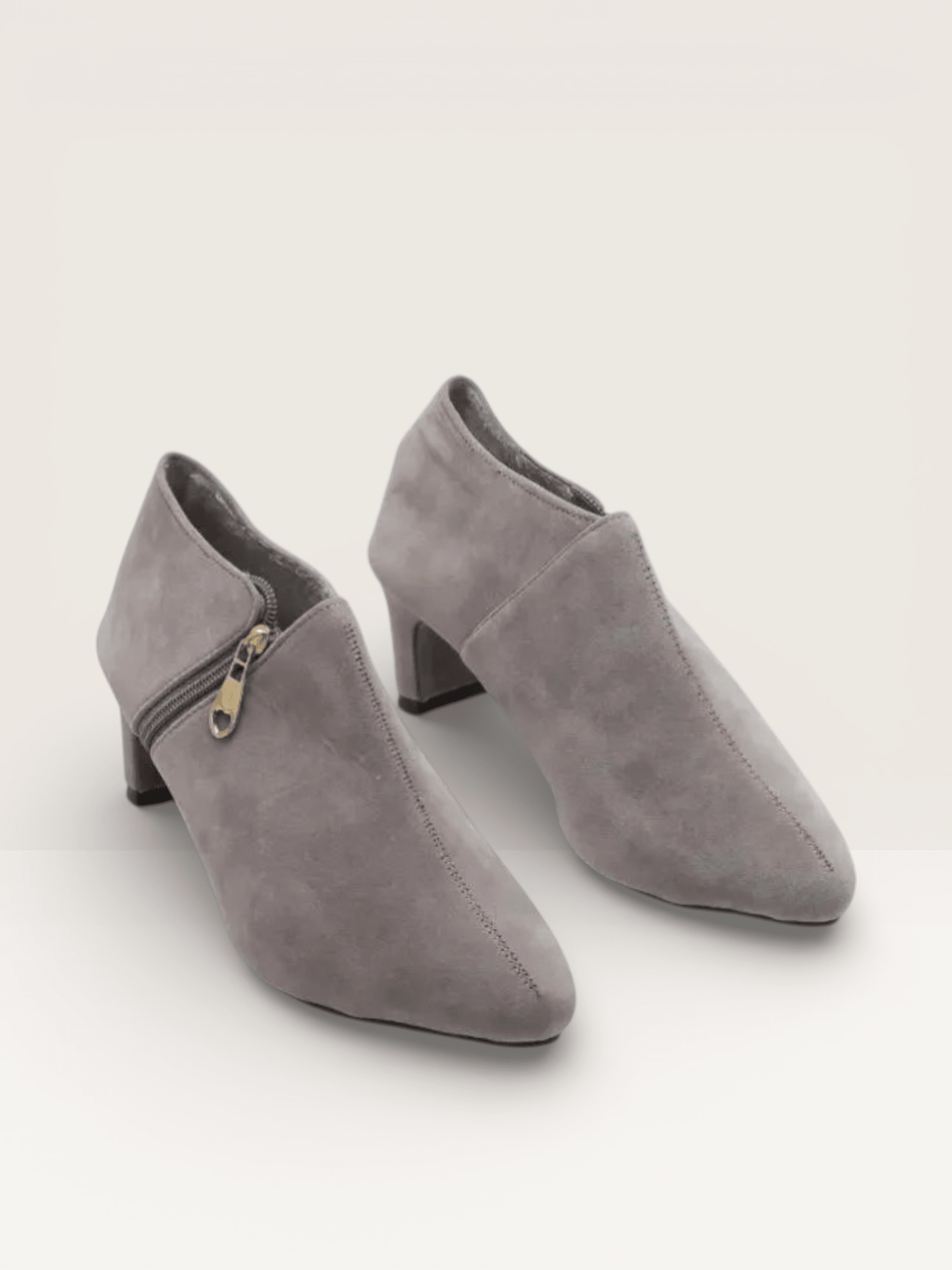 Ladies Full Shoes & Formal Pumps | Office Wear at Nawabi Shoes BD - Nawabi Shoes BD